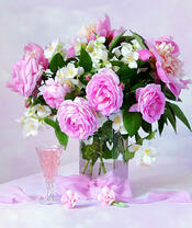 Без бренда «Нежный букетик с розами и настойка» в Туле